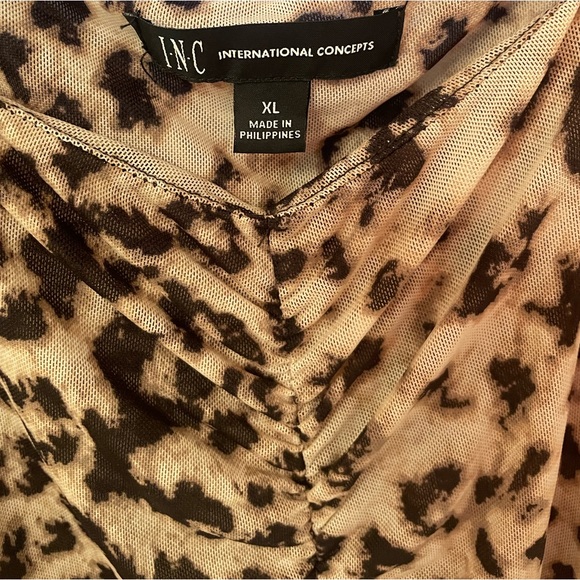 INC ruched animal print blouse Size XL - Picture 2 of 4
